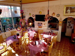 Pizzaria Italia Tische